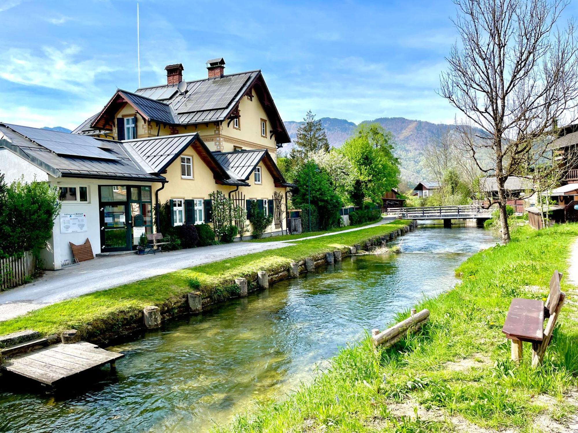Whats-App Self-Check-In - Villa Maria Theresia Bad Goisern Exterior photo