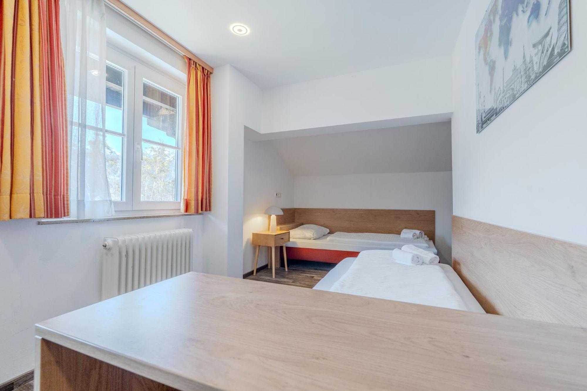 Whats-App Self-Check-In - Villa Maria Theresia Bad Goisern Room photo