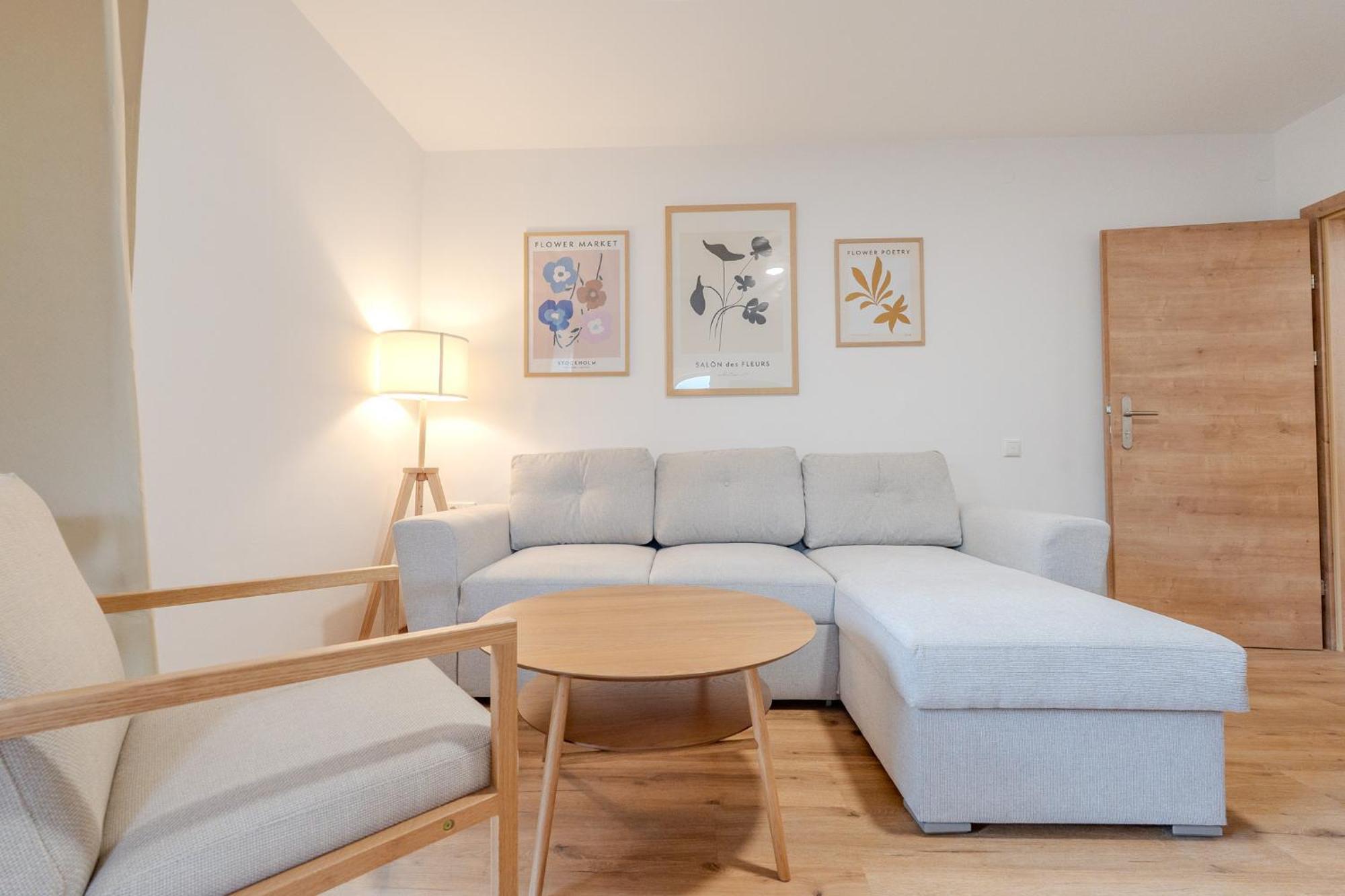 Whats-App Self-Check-In - Villa Maria Theresia Bad Goisern Room photo